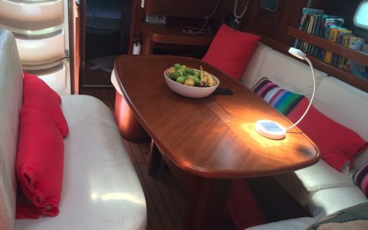 Velero Beneteau Oceanis 50