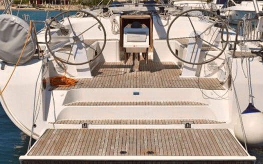 Velero Bavaria 51